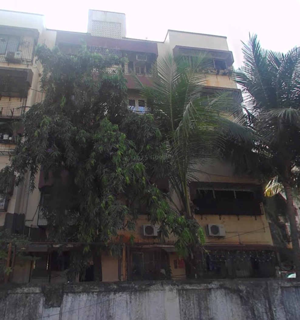 2 BHK Semi Furnished in Jaldarshan Building , Worli